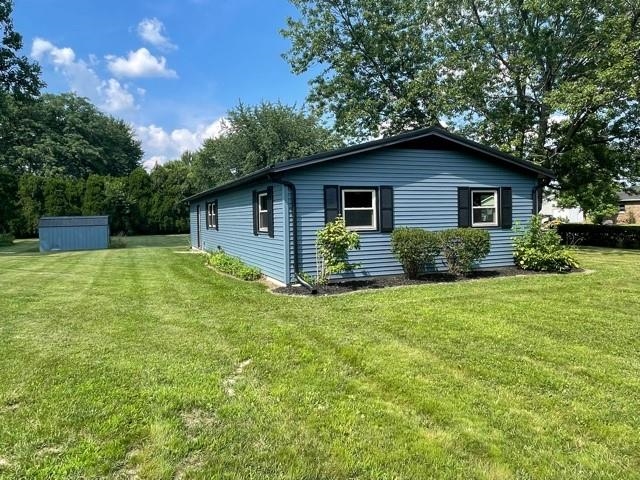 565 South Indiana Street Waterloo, IN 46793 - Photo 17 of 20 Gallery Image 17