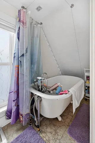 $250,000 | 4405 South 15th Avenue, Minneapolis, MN 55407