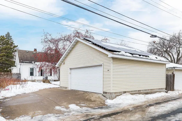 $250,000 | 4405 South 15th Avenue, Minneapolis, MN 55407