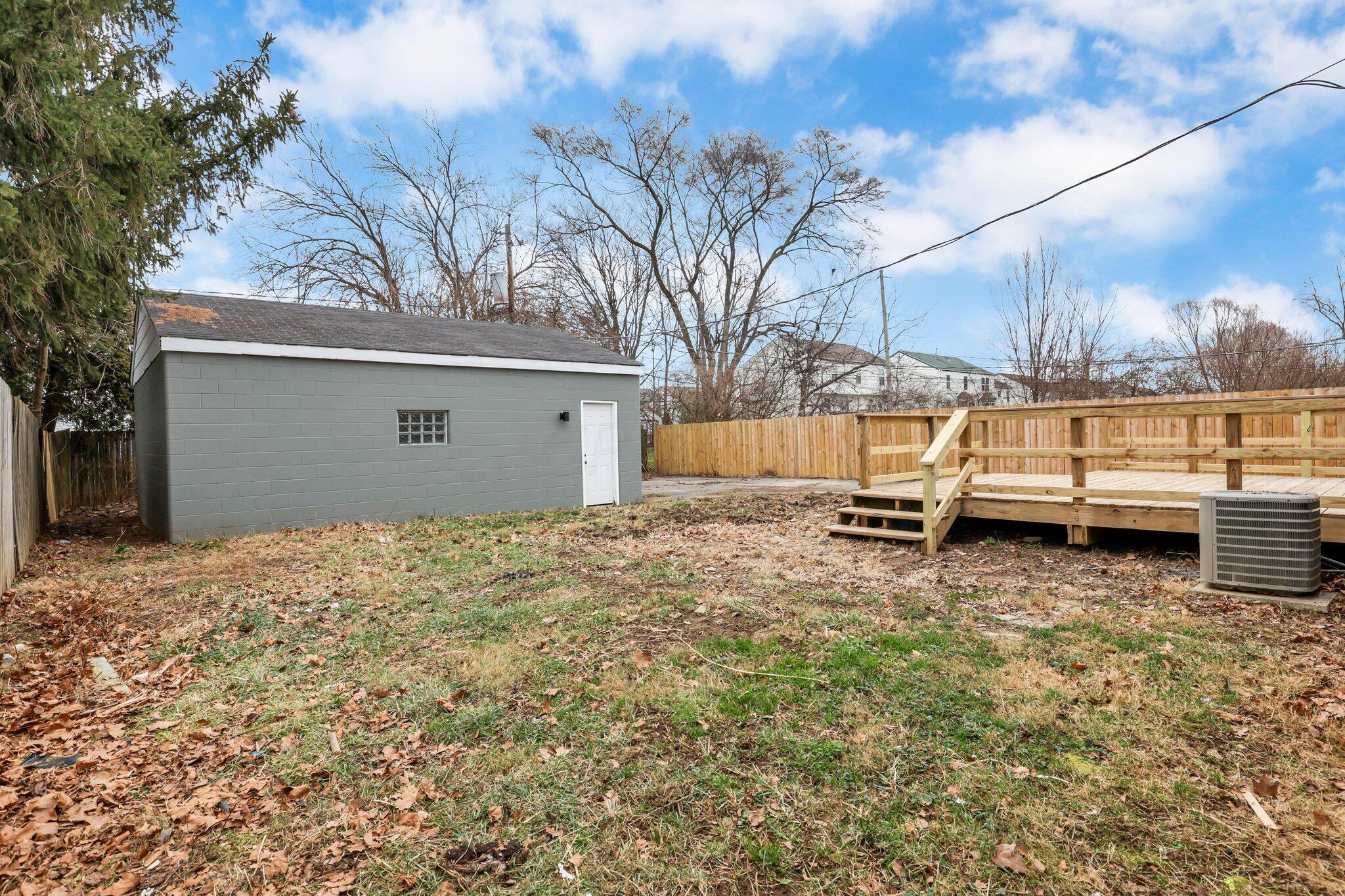 3628 Arnsby Road Columbus, OH 43232 - Photo 38 of 41 16-web-or-mls-0N4A6044