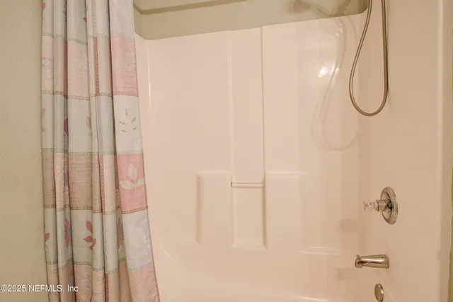 $127,000 | 6075 Maggies Circle, Unit 113, Jacksonville, FL 32244