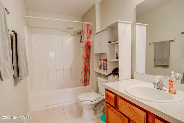 $127,000 | 6075 Maggies Circle, Unit 113, Jacksonville, FL 32244