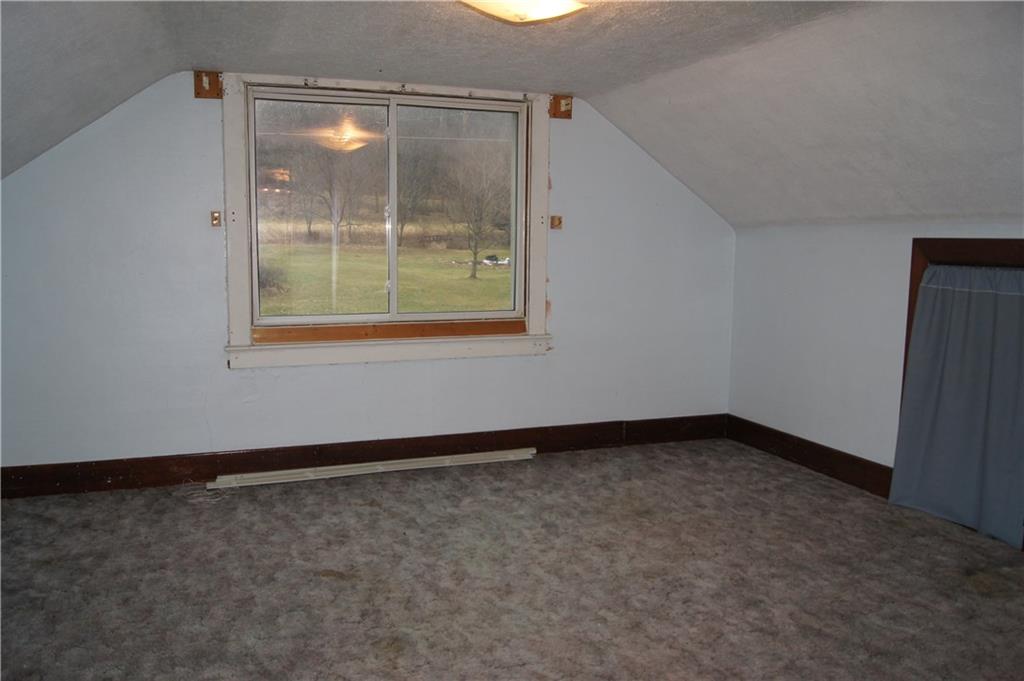 3262 Garvers Ferry Apollo, PA 15613 - Photo 12 of 19 Gallery Image 12