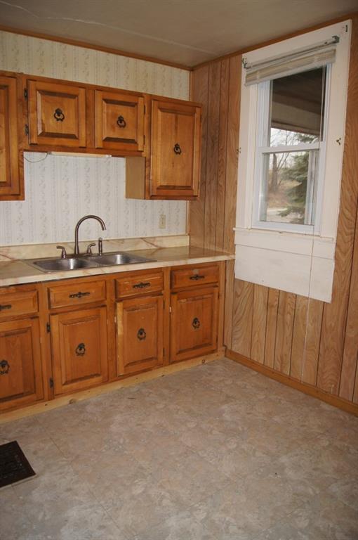 3262 Garvers Ferry Apollo, PA 15613 - Photo 3 of 19 Gallery Image 3