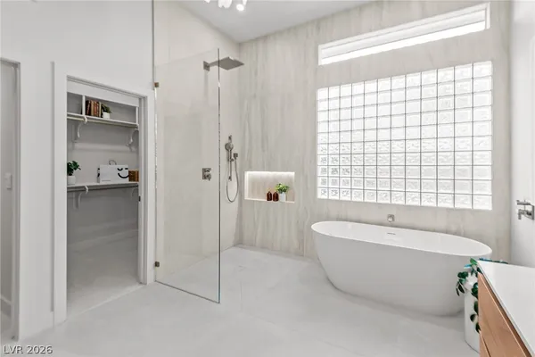 $1,400,000 | 3235 Cliff Sieler Court, Las Vegas, NV 89117