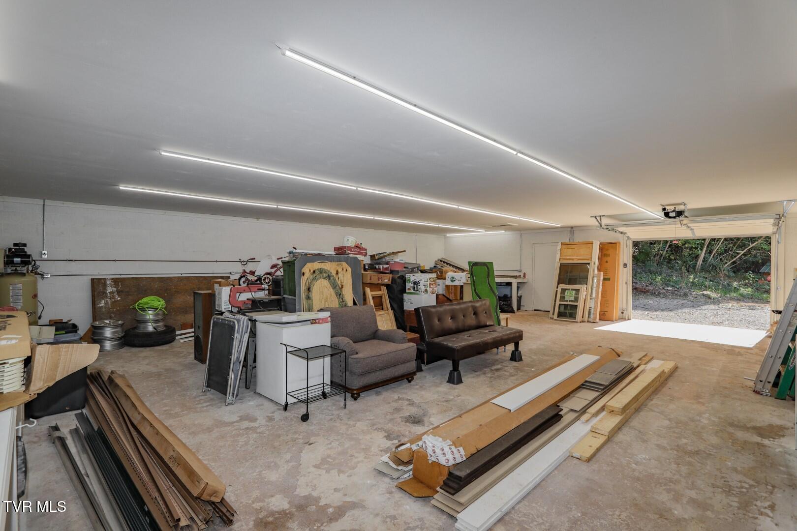 28.09 Piney Mtn Road Newport, TN 37821 - Photo 12 of 27 15