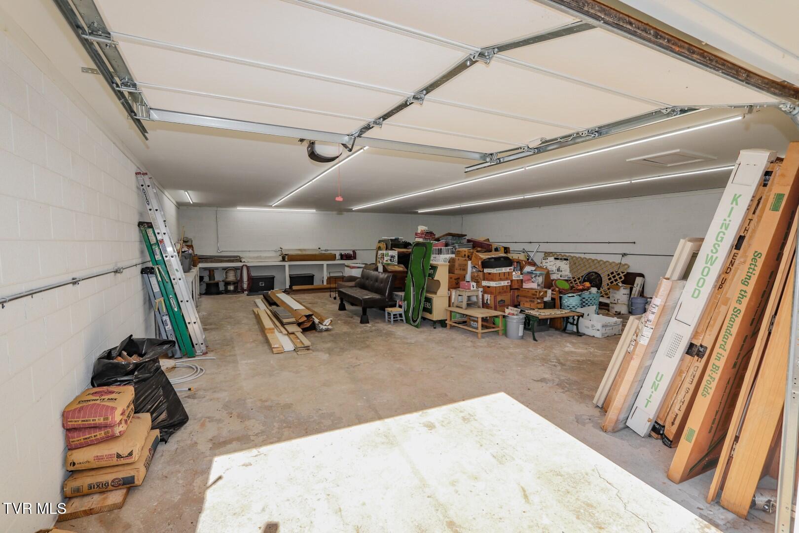 28.09 Piney Mtn Road Newport, TN 37821 - Photo 13 of 27 16