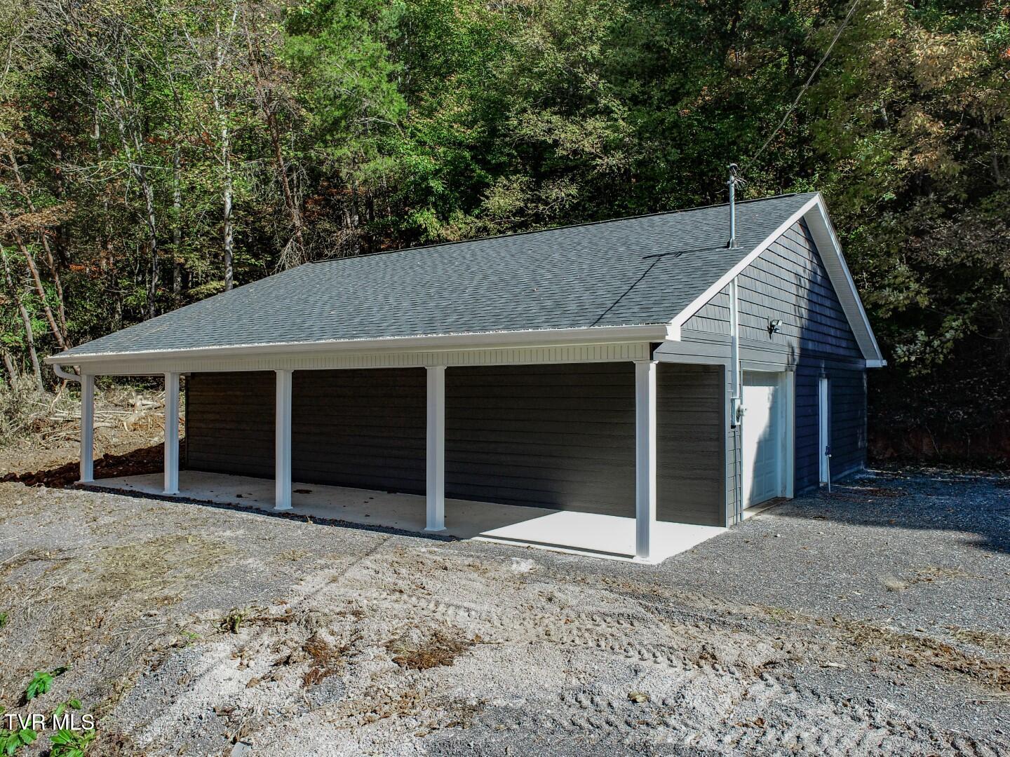 28.09 Piney Mtn Road Newport, TN 37821 - Photo 2 of 27 2