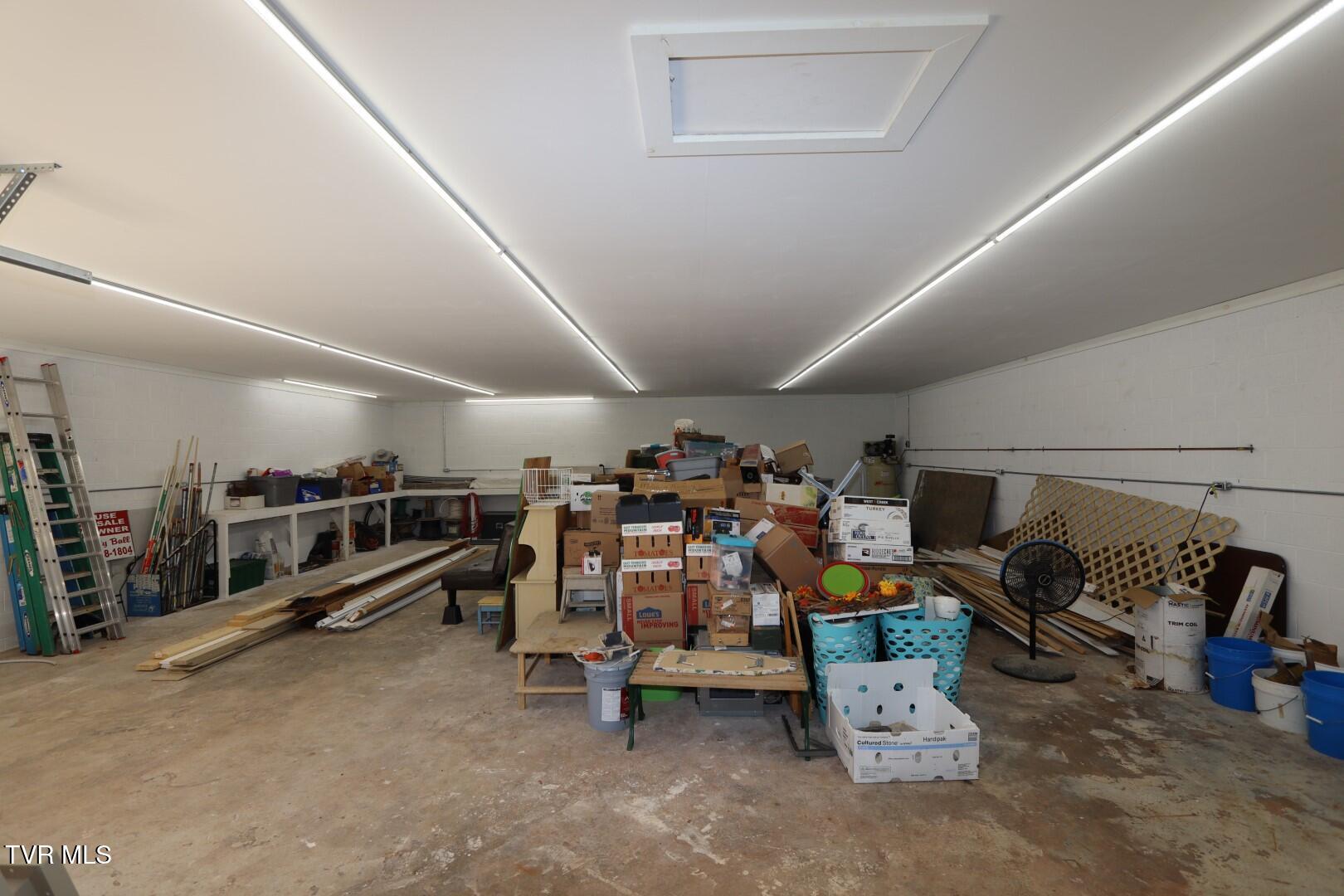 28.09 Piney Mtn Road Newport, TN 37821 - Photo 9 of 27 12