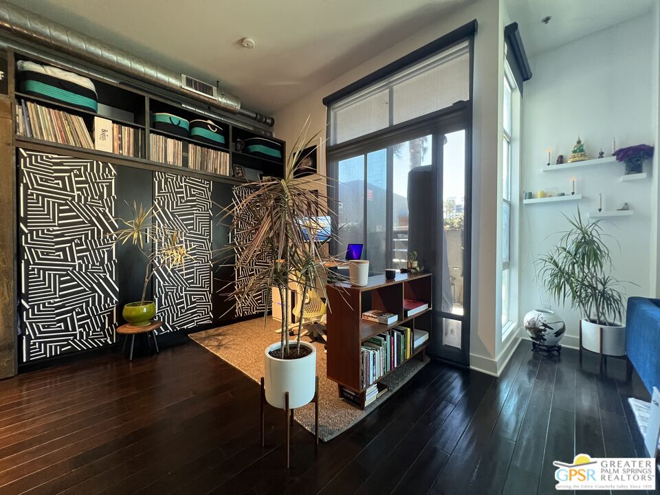 13320 Beach Avenue, Unit 102 Marina del Rey, CA 90292 - Photo 25 of 27