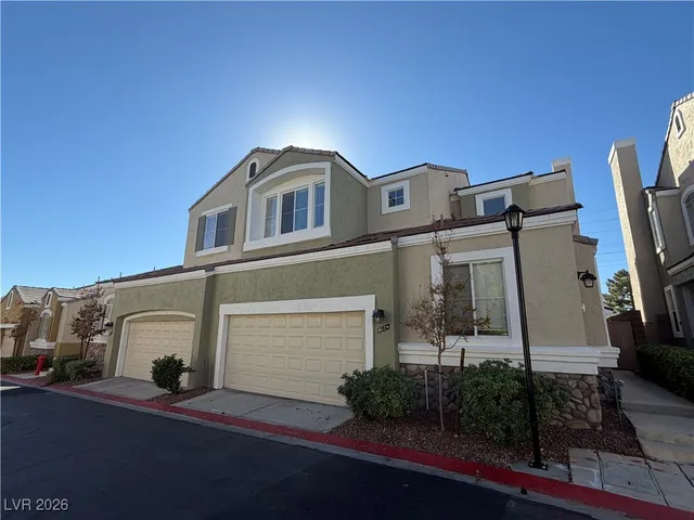 $1,900 | 9129 Hampstead Avenue, Las Vegas, NV 89145