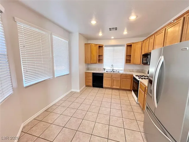 $1,900 | 9129 Hampstead Avenue, Las Vegas, NV 89145