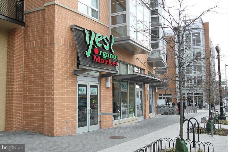 1390 V Street Northwest, Unit 403 Washington, DC 20009 - Photo 18 of 19 Community