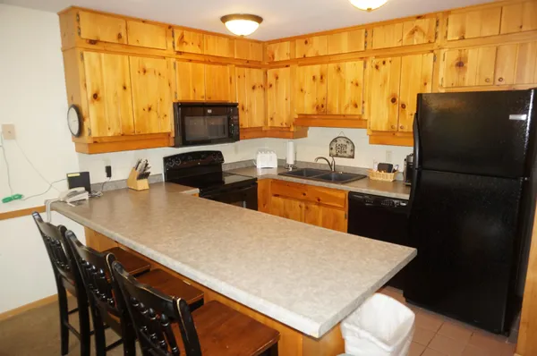 $89,000 | 1621 Superior Shores Drive, Unit 71, Two Harbors, MN 55616