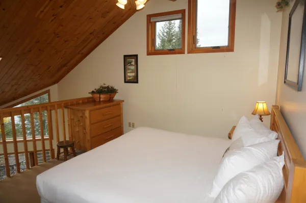 $89,000 | 1621 Superior Shores Drive, Unit 71, Two Harbors, MN 55616