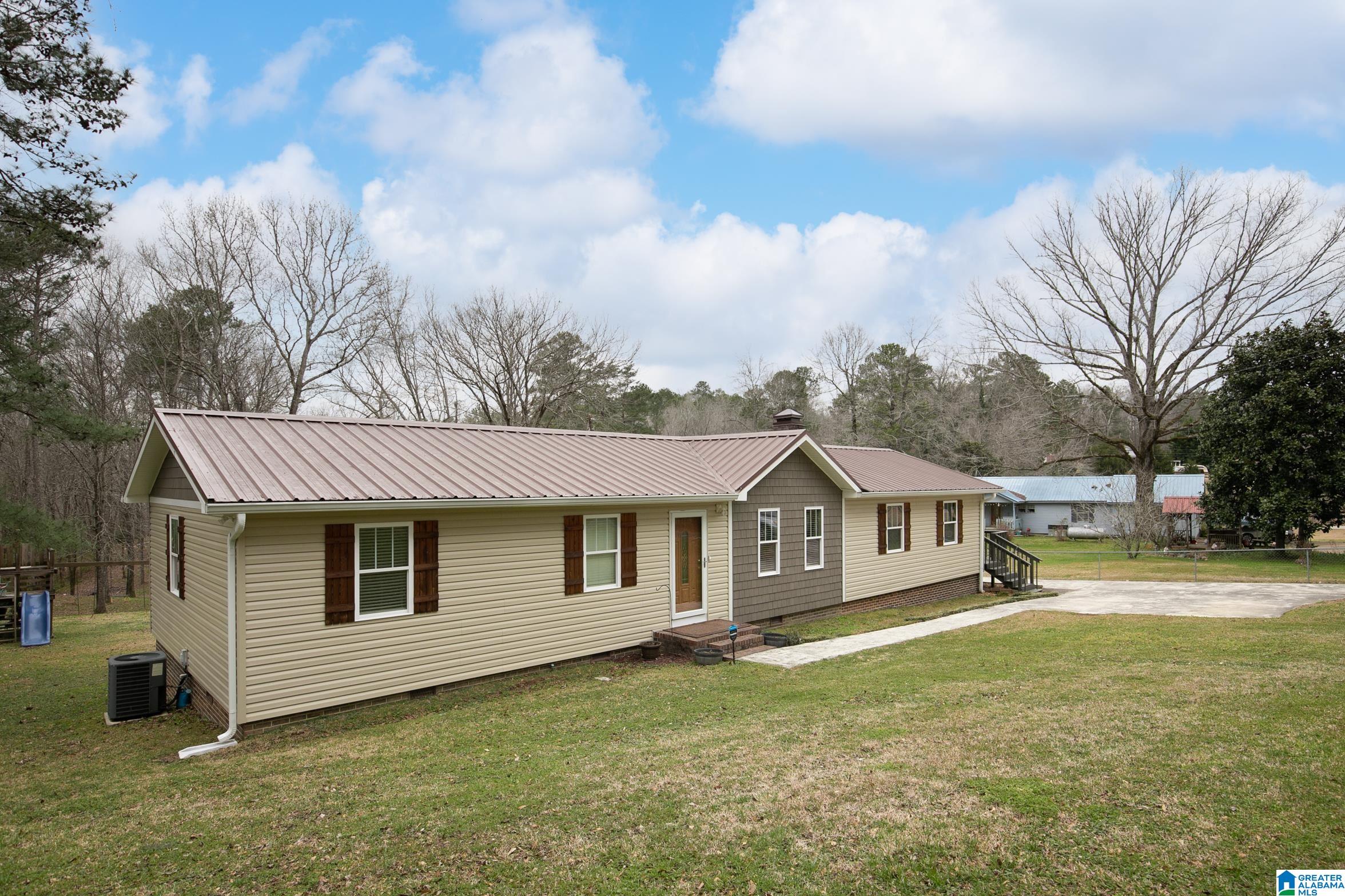 8488 River Road Warrior, AL 35180 - Photo 2 of 27