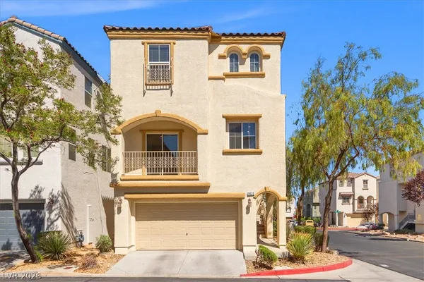 $2,240 | 9520 Color Rock Court, Las Vegas, NV 89178