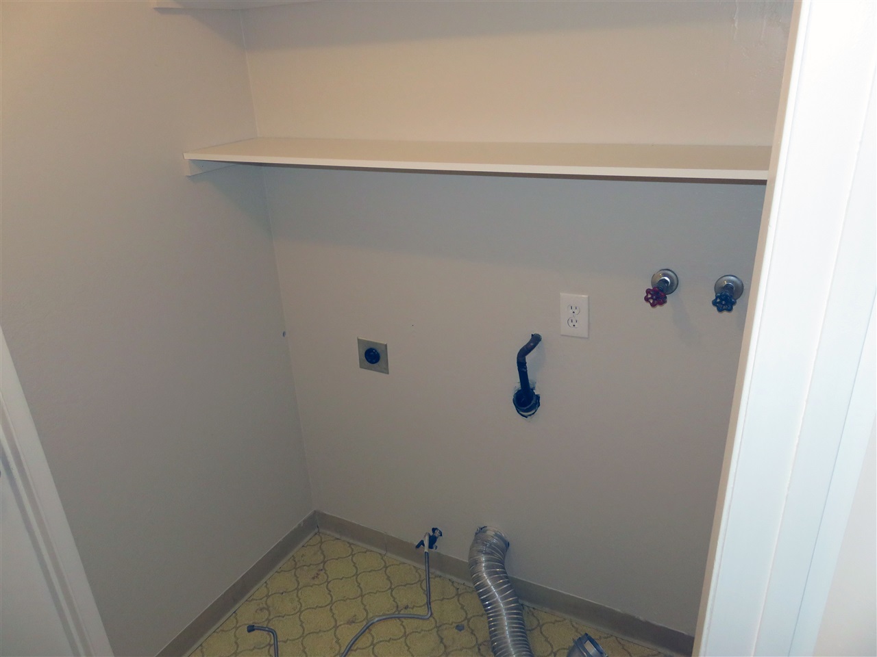 2592 Windmill View Road El Cajon, CA 92020 - Photo 12 of 25