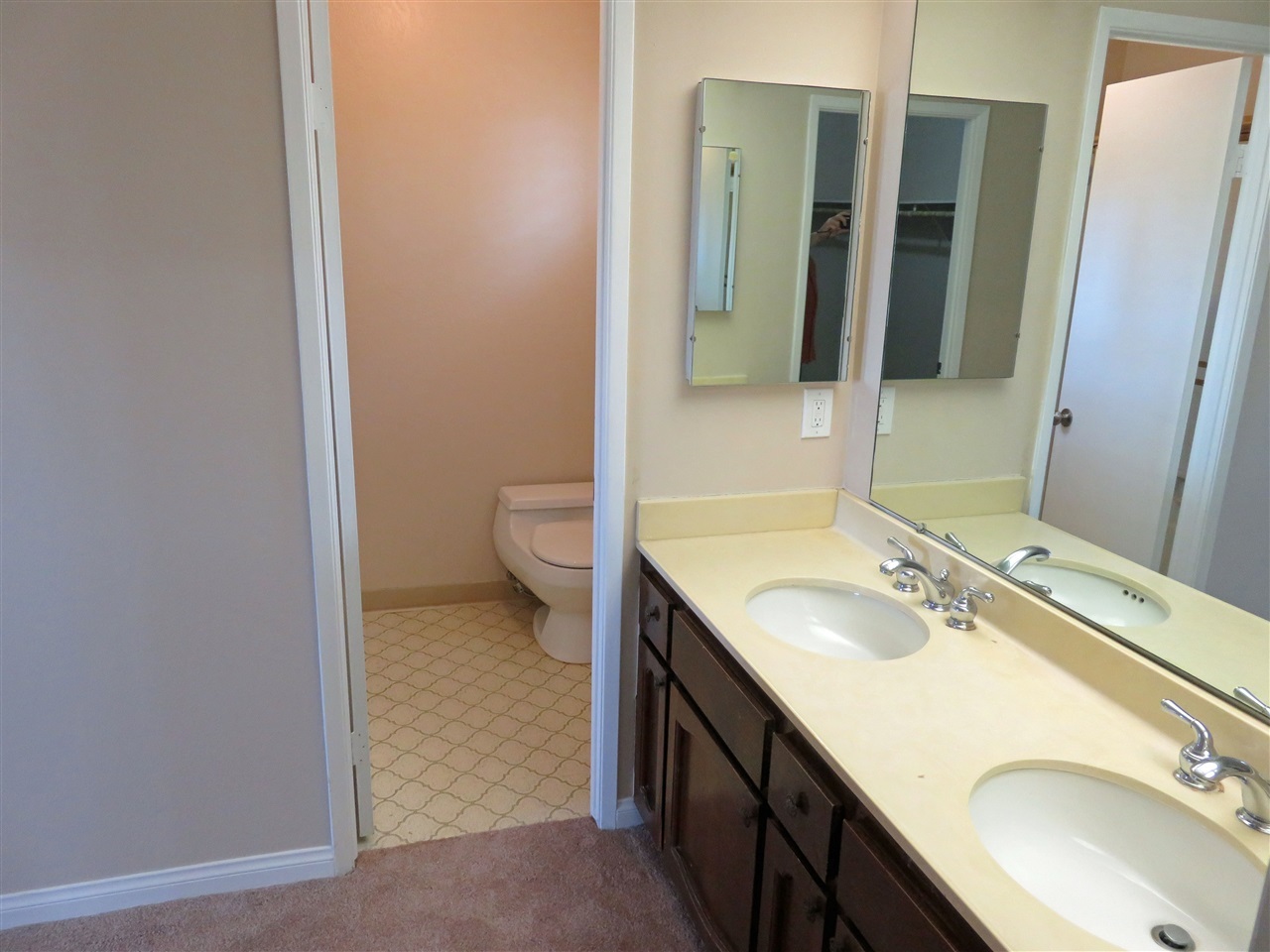 2592 Windmill View Road El Cajon, CA 92020 - Photo 15 of 25