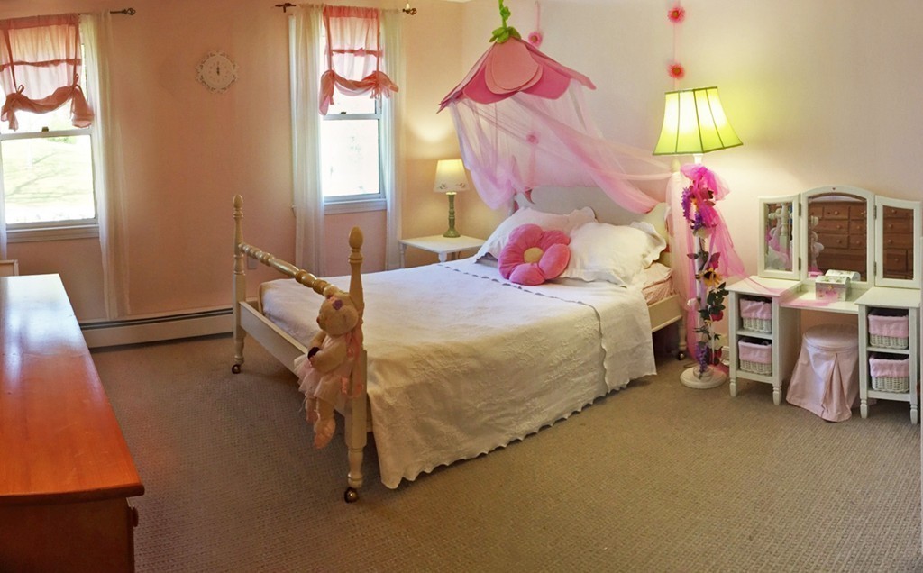91 Barnett Road Sutton, MA 01590 - Photo 15 of 30