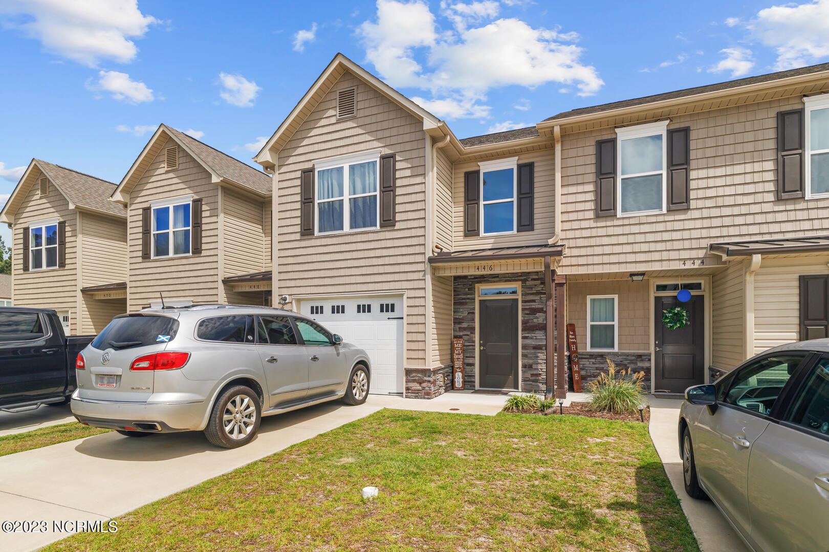 446 Sullivan Loop Road Midway Park, NC 28544 - Photo 2 of 33 2