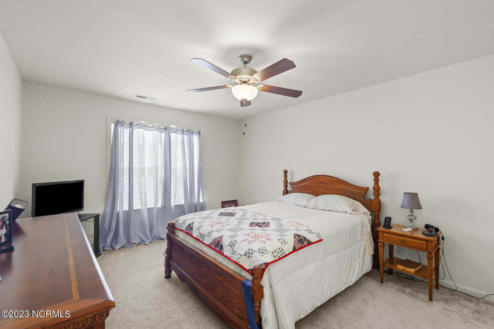 446 Sullivan Loop Road Midway Park, NC 28544 - Photo 23 of 33 23