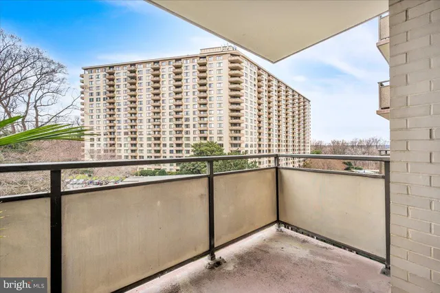 a view of a large building