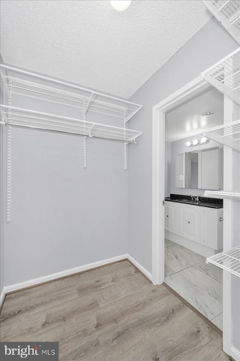 5225 Pooks Hill Road, Unit 505S Bethesda, MD 20814 - Photo 29 of 42