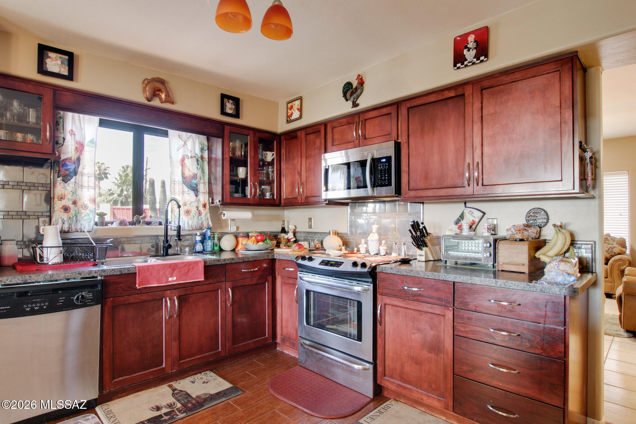 1351 South Wright Road Tucson, AZ 85713 - Photo 3 of 41