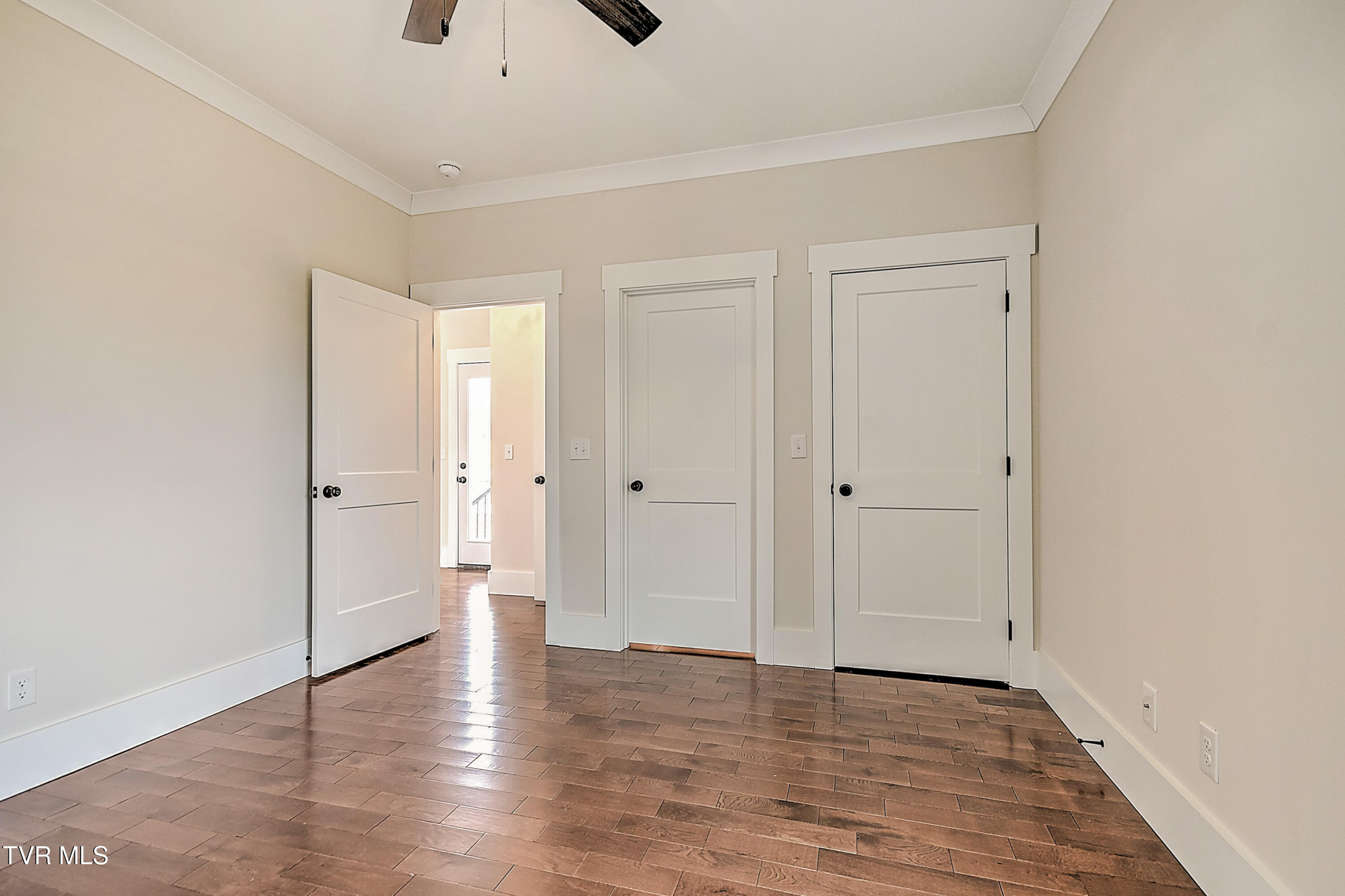 2009 Idle Hour Road Kingsport, TN 37660 - Photo 22 of 40 2009 Idle Hour-20