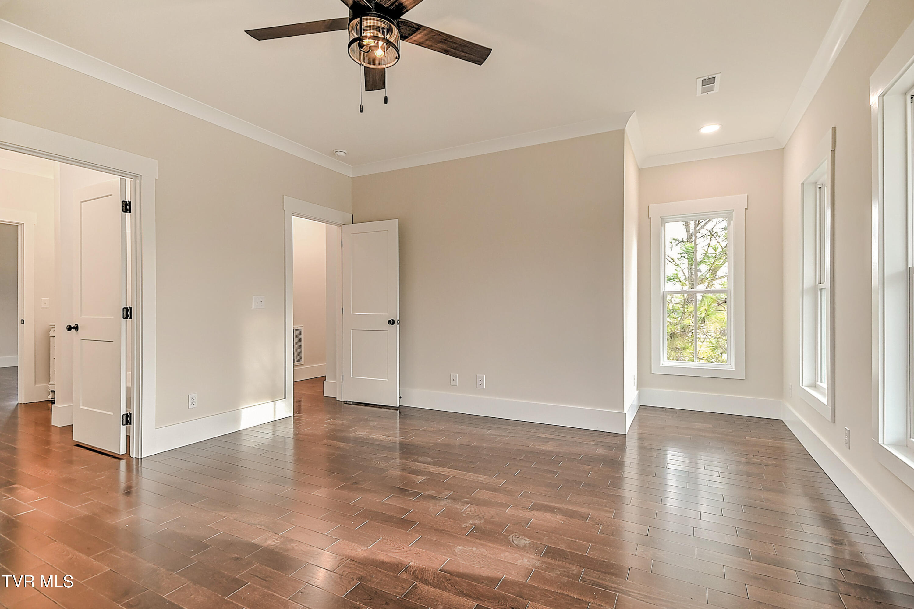 2009 Idle Hour Road Kingsport, TN 37660 - Photo 26 of 40 2009 Idle Hour-24