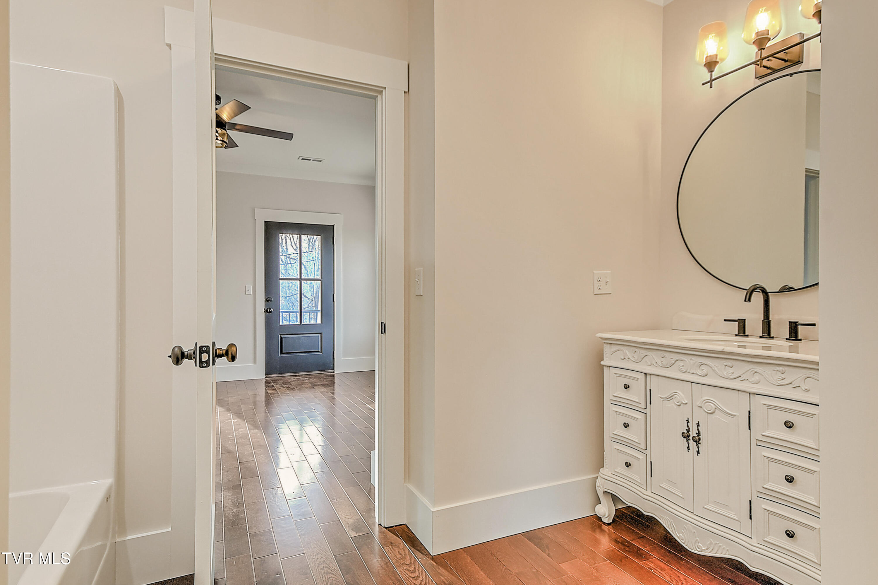 2009 Idle Hour Road Kingsport, TN 37660 - Photo 30 of 40 2009 Idle Hour-28