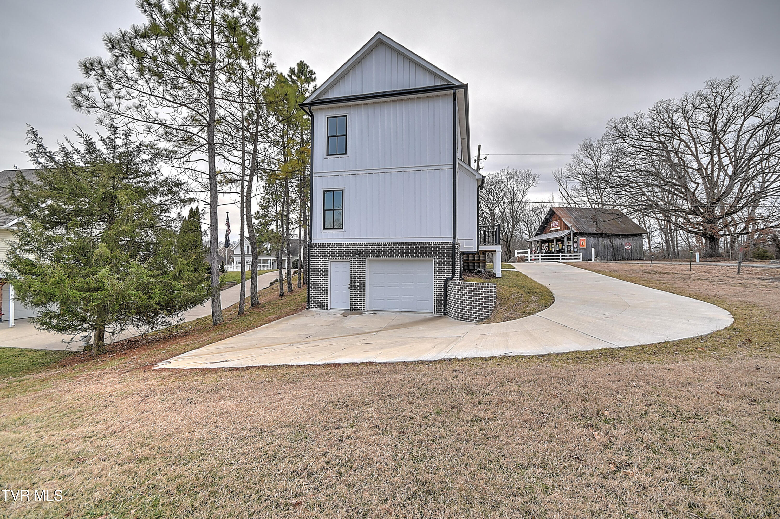 2009 Idle Hour Road Kingsport, TN 37660 - Photo 37 of 40 2009 Idle Hour-37