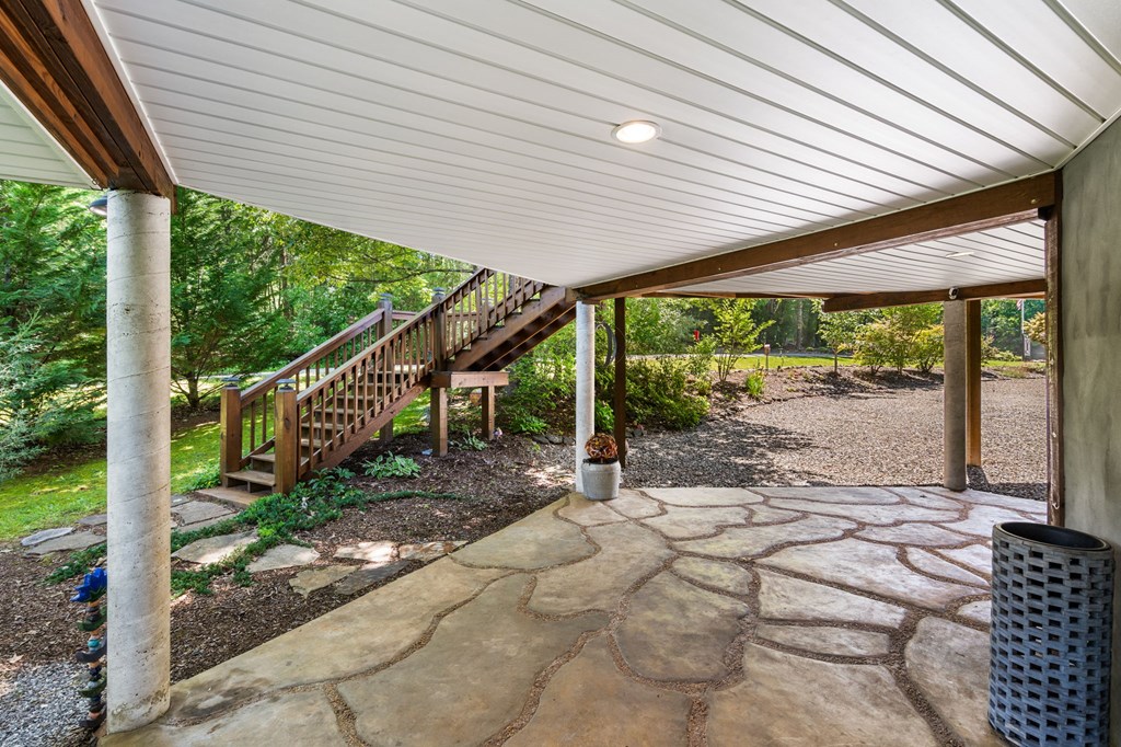 157 Sims Road Hiawassee, GA 30546 - Photo 5 of 50