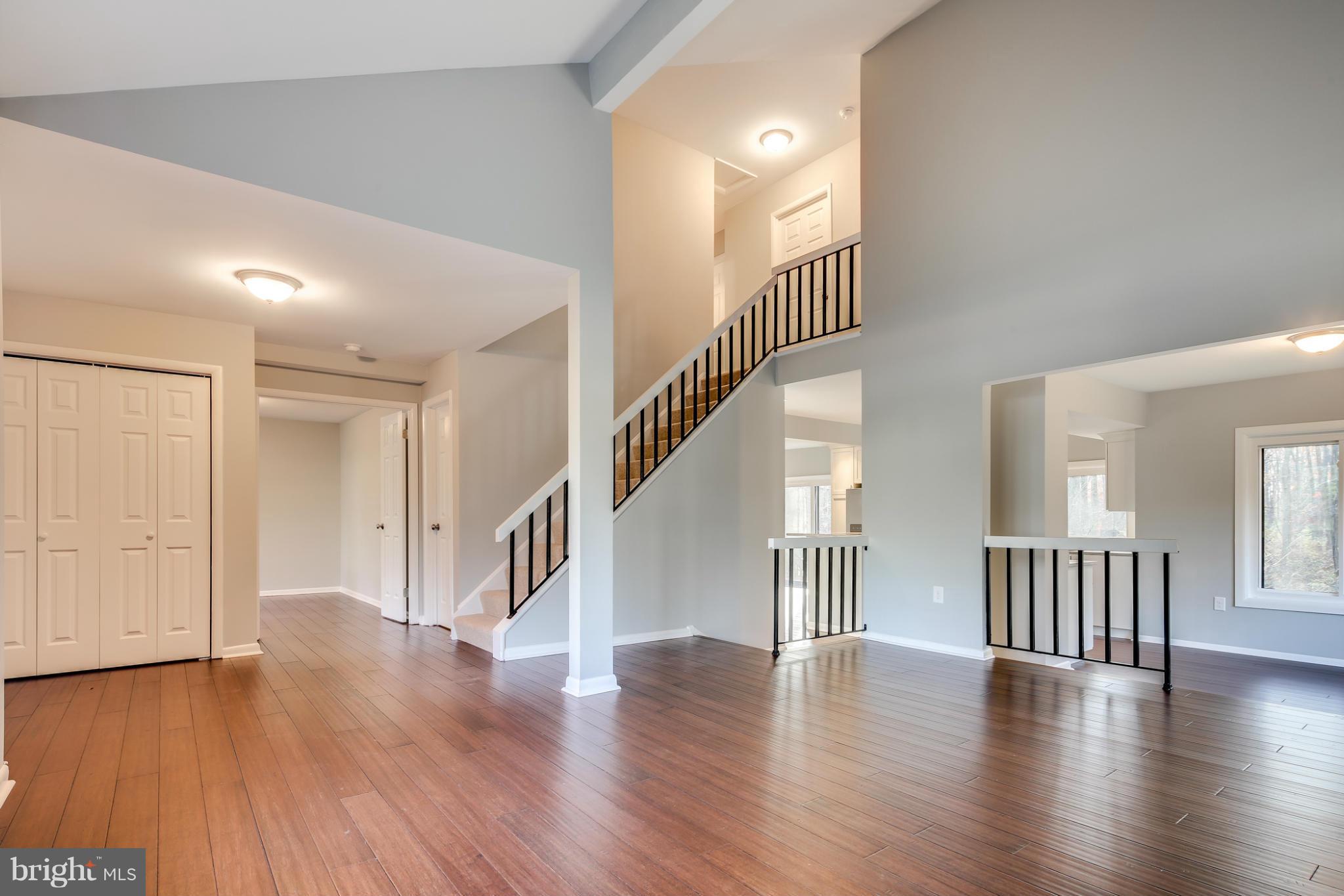 11041 Swansfield Road Columbia, MD 21044 - Photo 3 of 30 Interior (General)