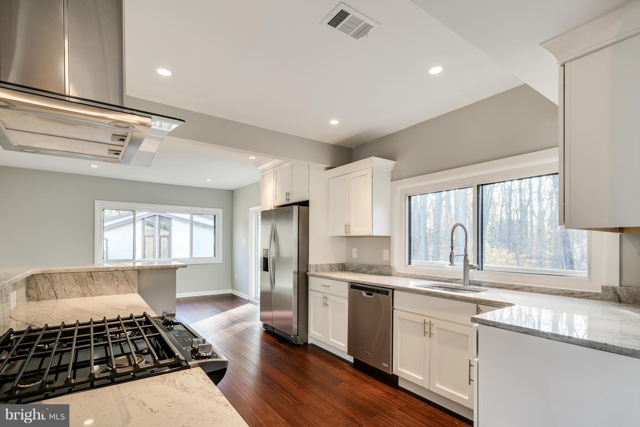 11041 Swansfield Road Columbia, MD 21044 - Photo 6 of 30 Interior (General)