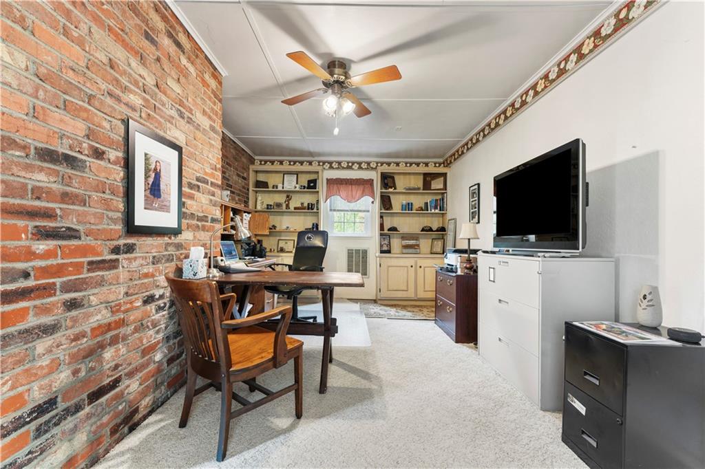 113 Thomas Road Canonsburg, PA 15317 - Photo 22 of 40 Gallery Image 22