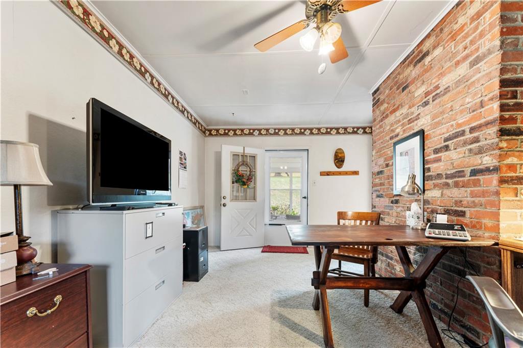 113 Thomas Road Canonsburg, PA 15317 - Photo 23 of 40 Gallery Image 23