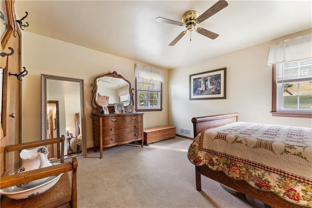113 Thomas Road Canonsburg, PA 15317 - Photo 26 of 40 Gallery Image 26