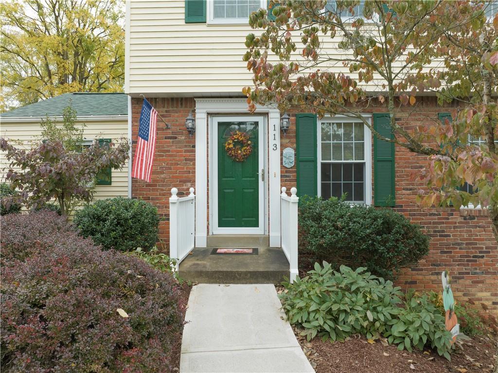 113 Thomas Road Canonsburg, PA 15317 - Photo 4 of 40 Gallery Image 4