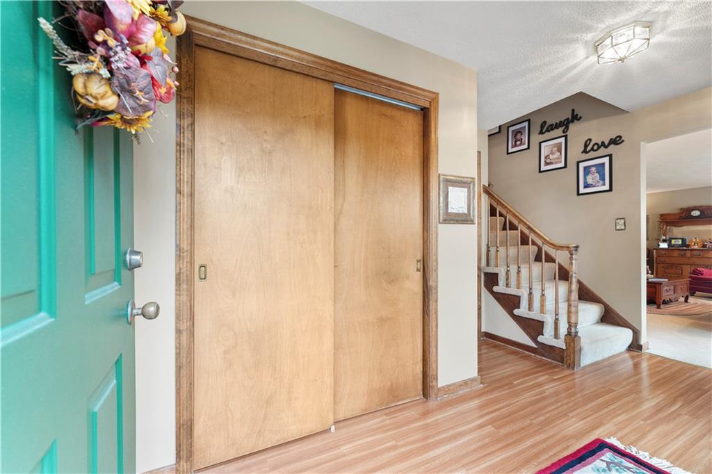 113 Thomas Road Canonsburg, PA 15317 - Photo 5 of 40 Gallery Image 5