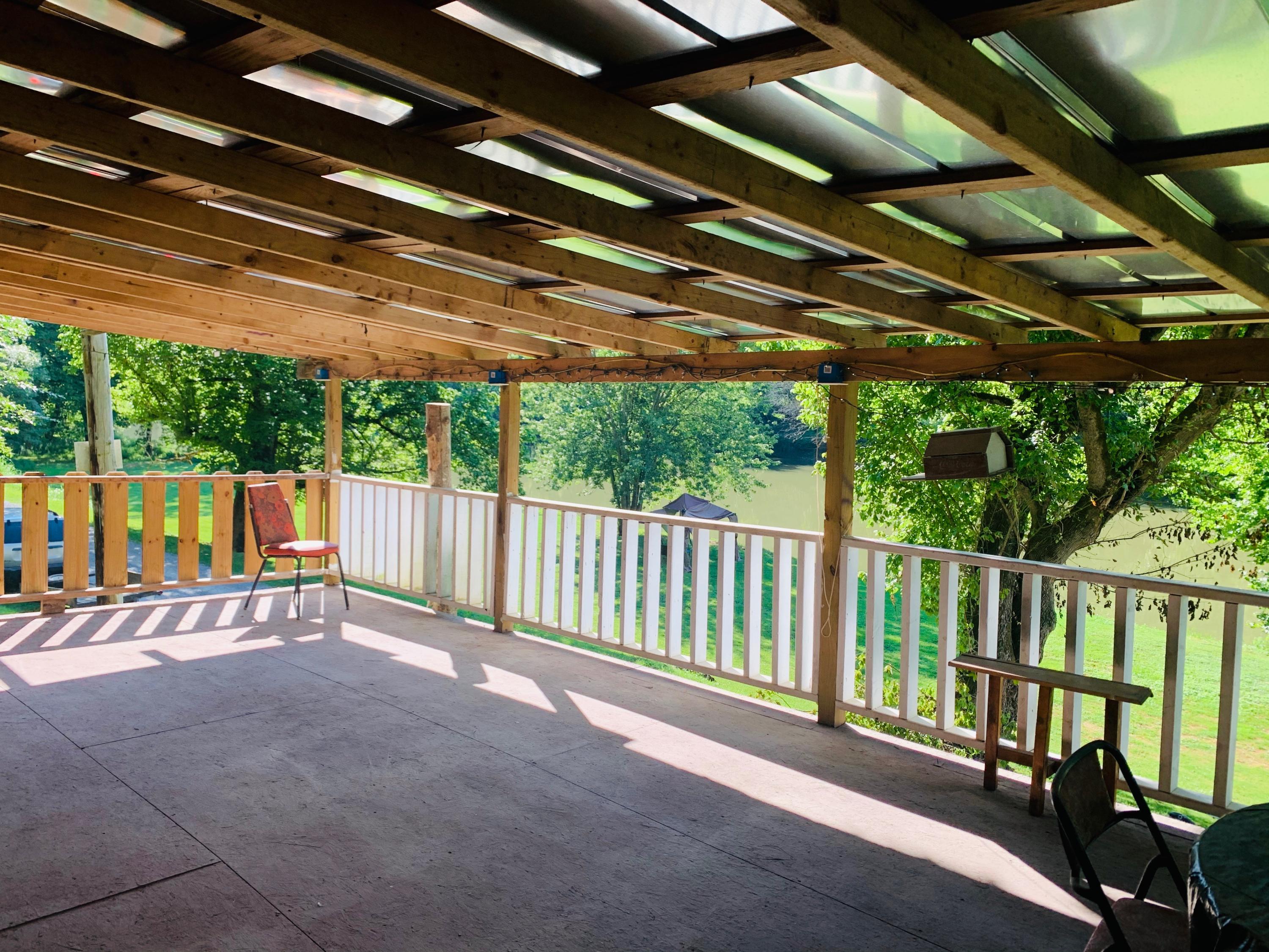 10644 Horton Ford Road Eidson, TN 37731 - Photo 3 of 11 Front porch
