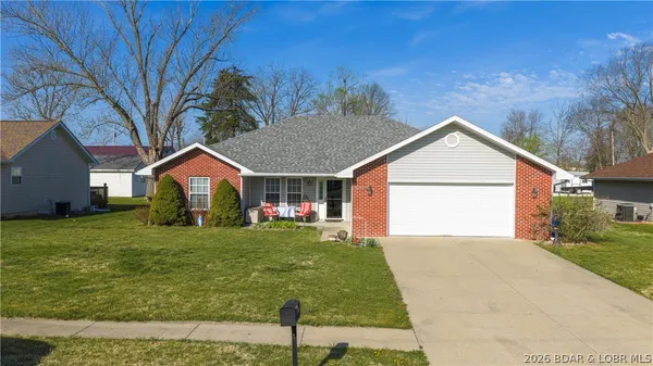 $295,000 | 1405 Bly, Eldon, MO 65026