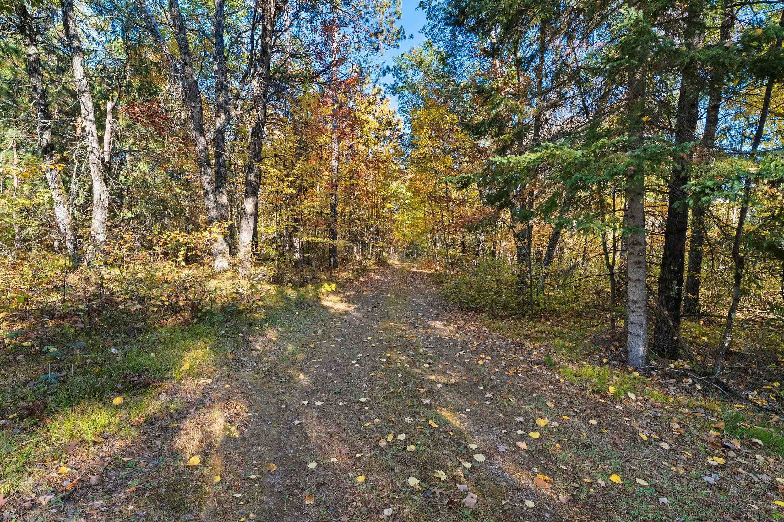 N11335 Evan Hill Road Crivitz, WI 54114 - Photo 3 of 30 Gallery Image 3