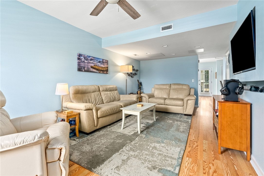 1761 Wire Road, Unit 411 Auburn, AL 36832 - Photo 2 of 17 Gallery Image 2