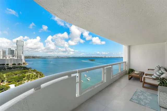 $599,000 | 1717 North Bayshore Drive, Unit A2637, Miami, FL 33132