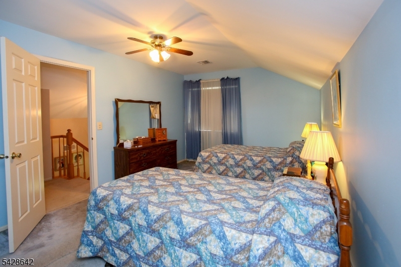 90 Frogtown Road Dover, NJ 07801 - Photo 20 of 32