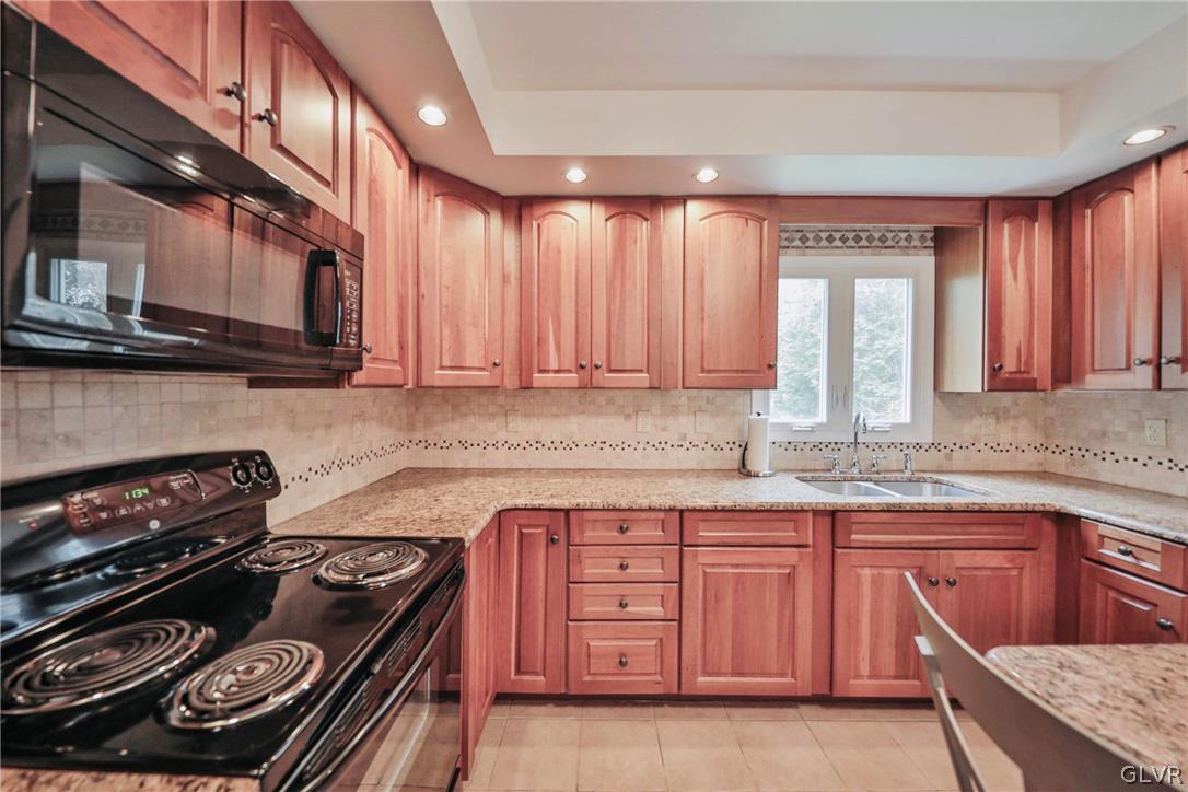 135 Gaffney Hill Road Easton, PA 18042 - Photo 13 of 47 Gallery Image 13