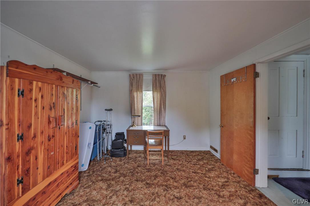 135 Gaffney Hill Road Easton, PA 18042 - Photo 29 of 47 Gallery Image 29