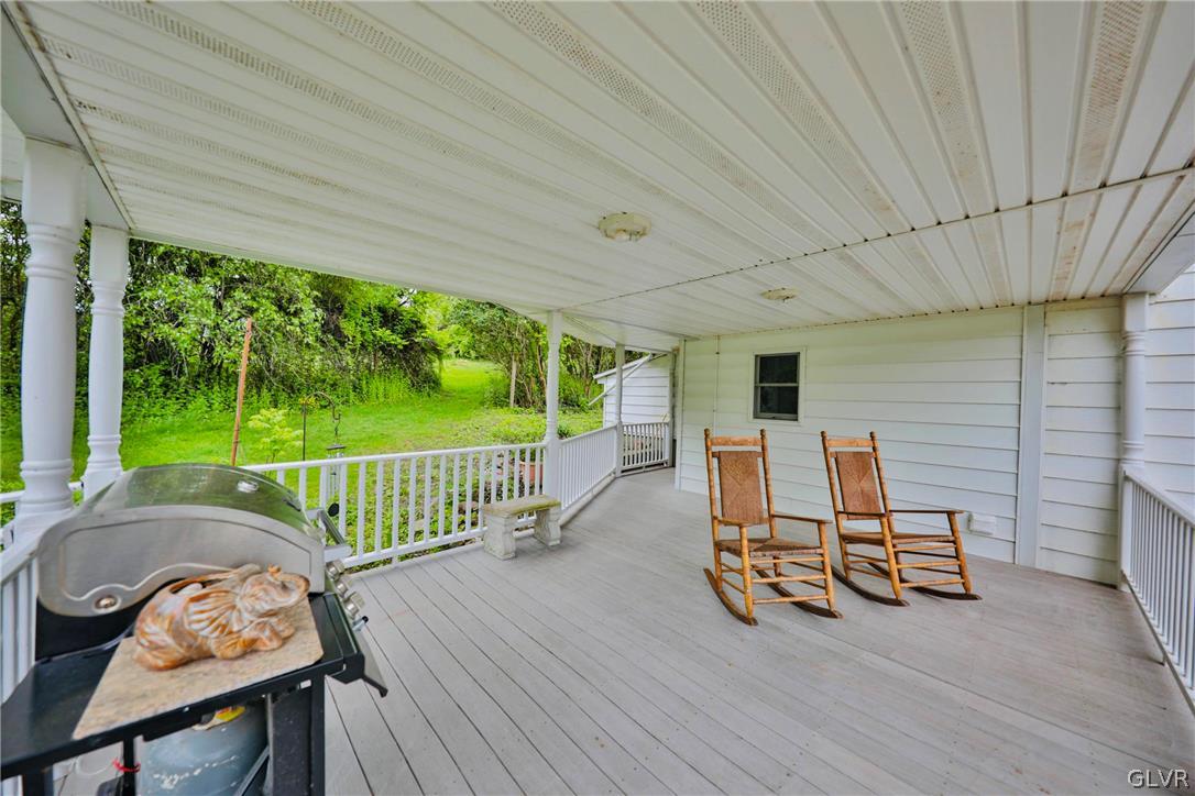 135 Gaffney Hill Road Easton, PA 18042 - Photo 4 of 47 Gallery Image 4